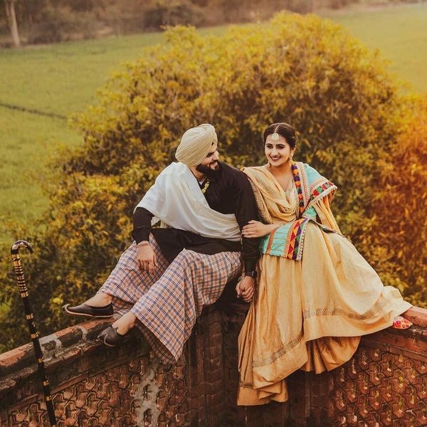 romantic pose punjabi couple dp