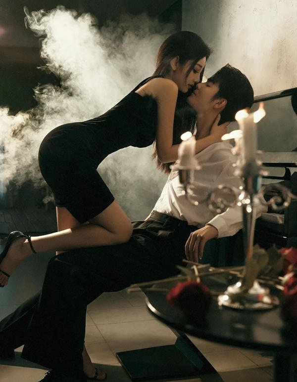 romantic smile love images hd