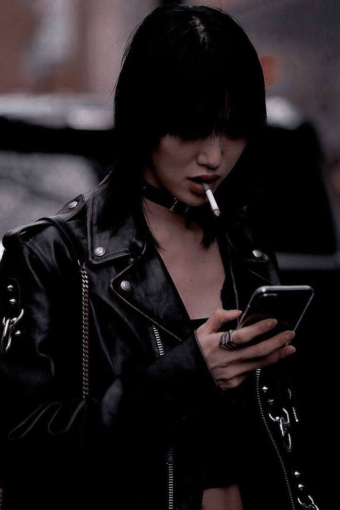 smoking girl dp aethetics photo full hd