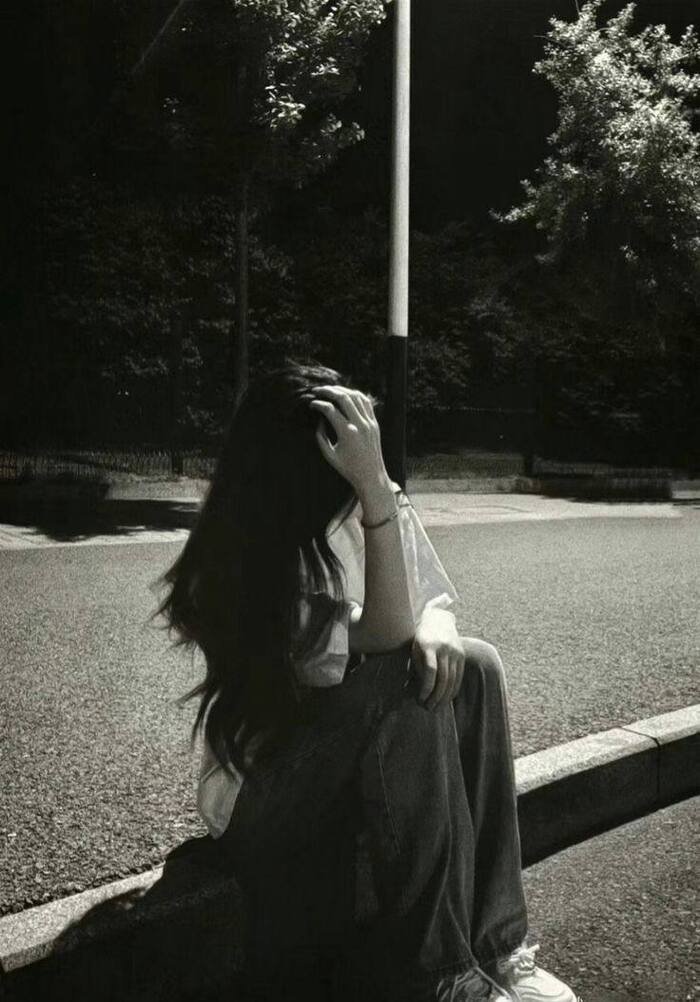 so sad shayari dp girl photo