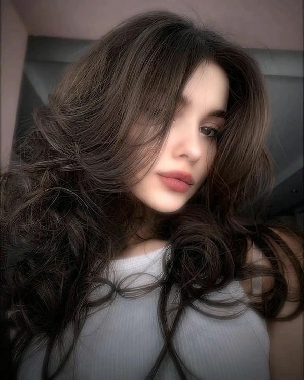 adorable sweet girl dp with dreamy background.