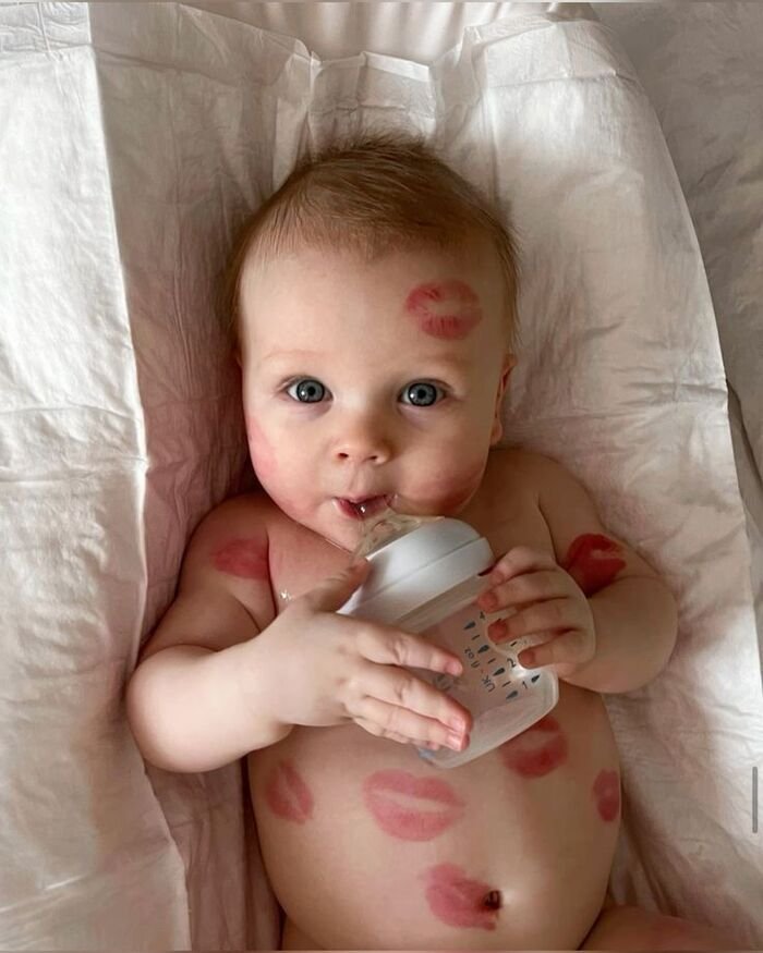 baby kiss image hot adore