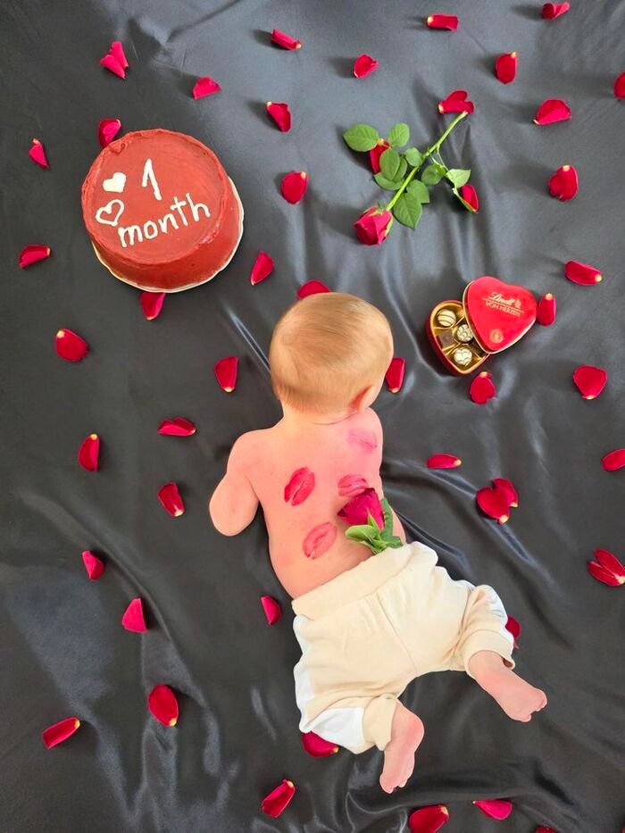 baby kiss image sociu hd