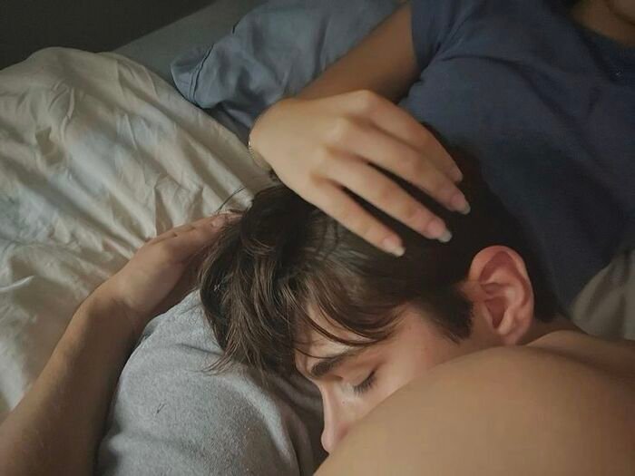 chest kiss image pinterest fullsize