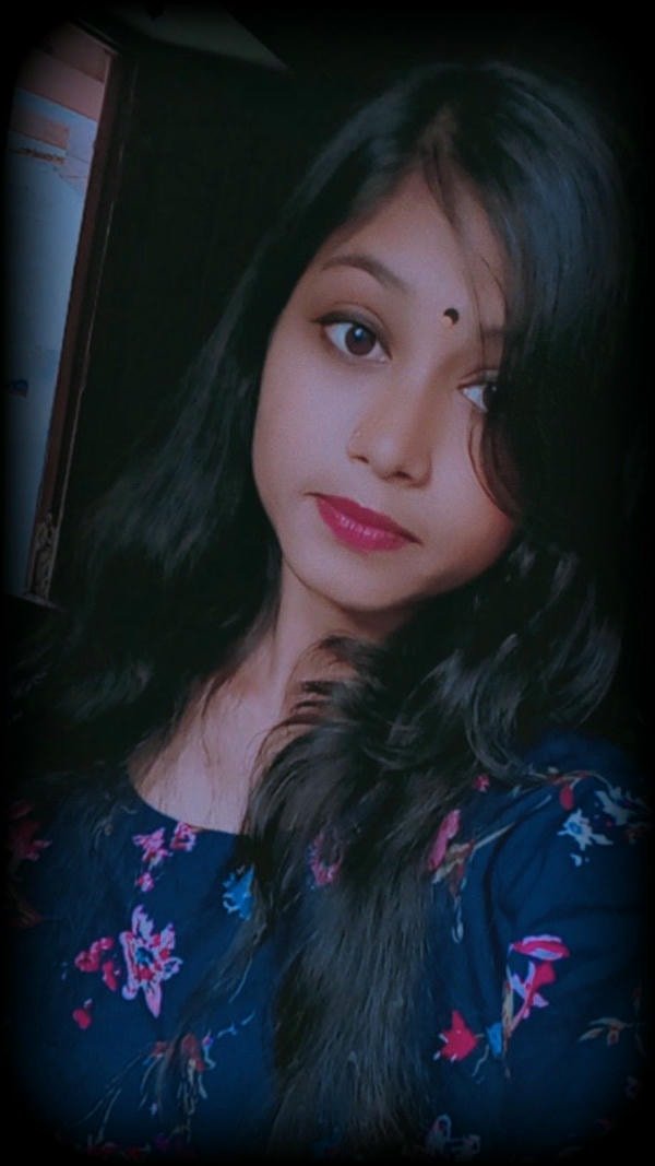 cute village girls dp in natural sunlight tone.