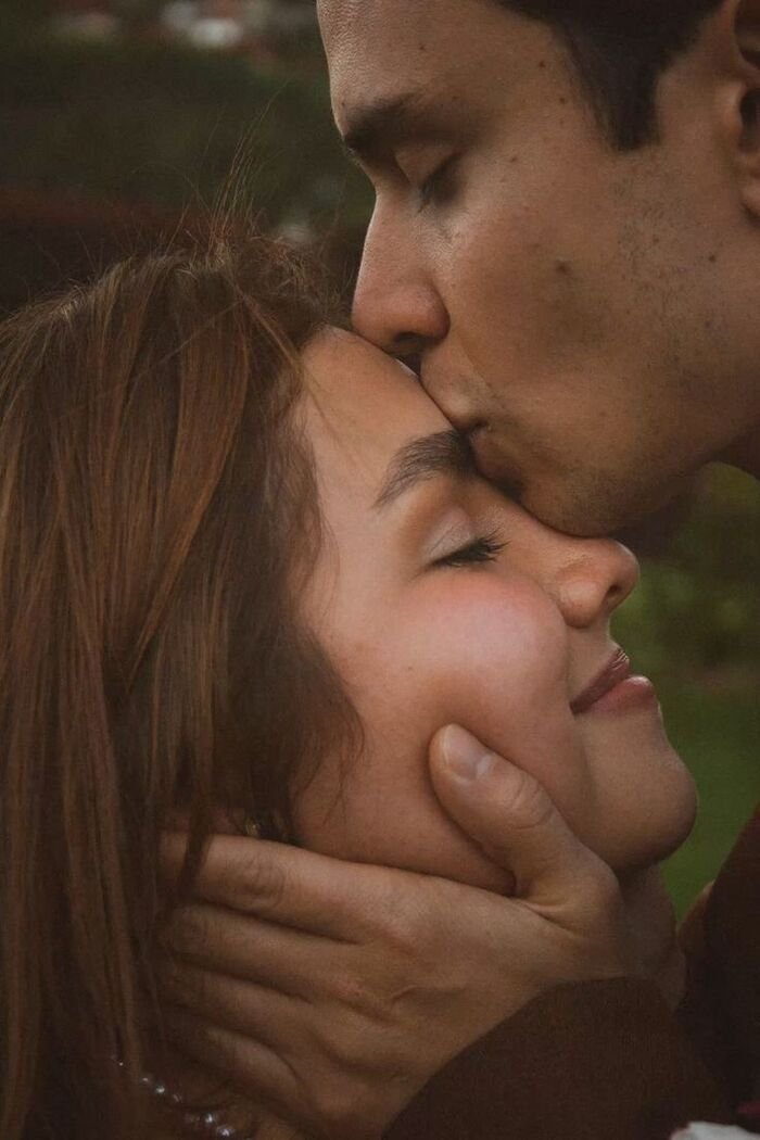 forehead kiss images full hd hot