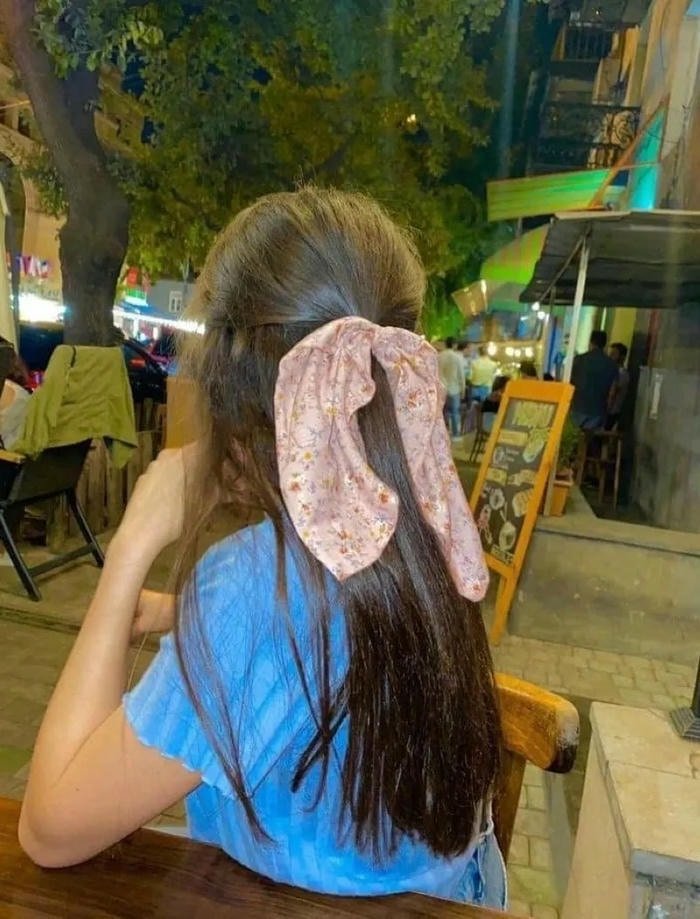 funny girls whatsapp dp