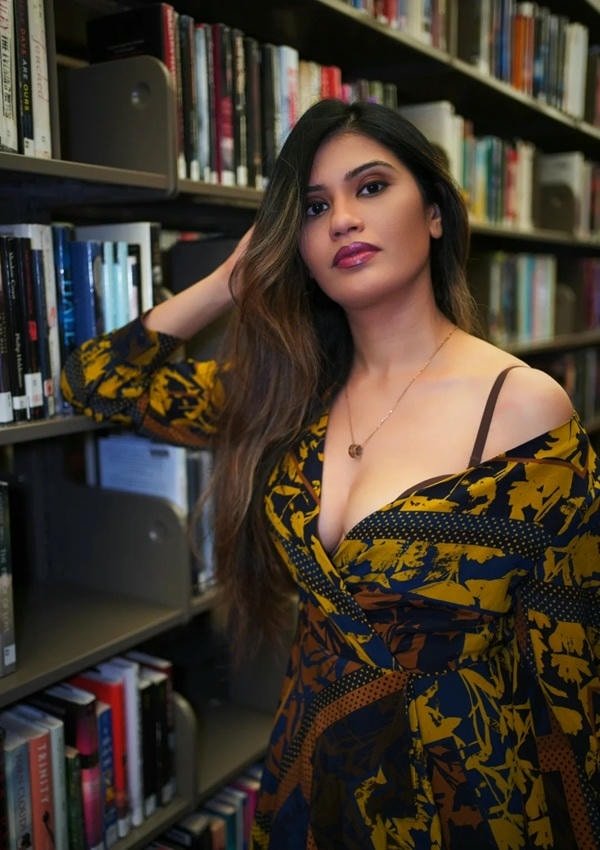 lovely sweet girl dp with gentle happy expression.