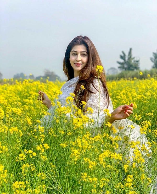 village girls dp wearing traditional ethnic dress.